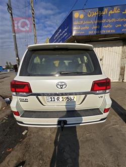 تويوتا لاندكروزر